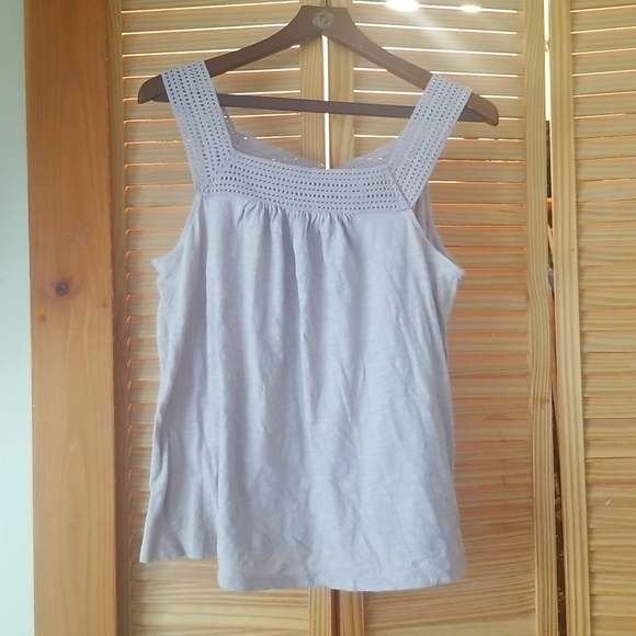 Top - Picture 1 of 1